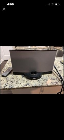 Bose SoundDock Series II with Remote