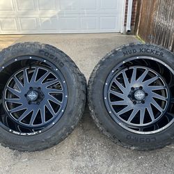 22x12 INCH LETHAL OFF-ROAD RIMS WITH 35x12.50R22 TIRES