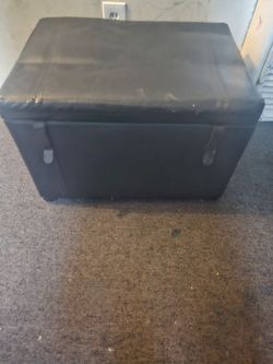 Ottoman Black