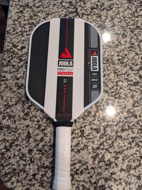 JOOLA Ben Johns Perseus Pro IV 14mm Pickleball Paddle