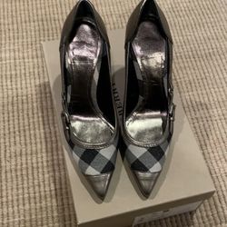 Brand New  Burberry Pumps Metallic Shimmer and Nickel