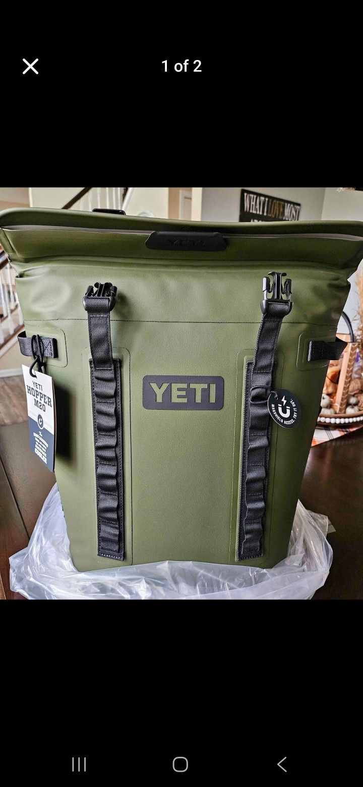 Yeti Hopper M20 Backpack (New)