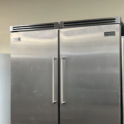 Viking 72”Wide Built In Refrigerator And Freezer Column Set 