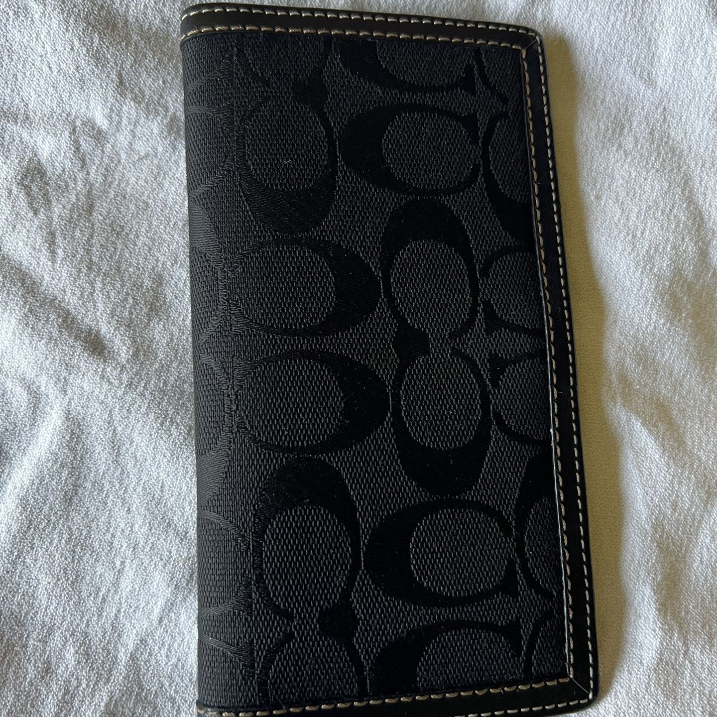 Coach Checkbook Wallet for Sale in Clovis CA OfferUp