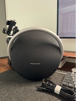 (New) Harmon Kardon Onyx Studio 8
