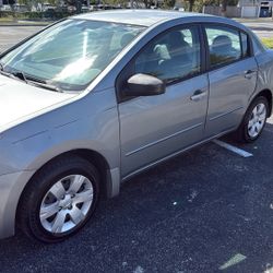 2007 Nissan Sentra 2.0.  51000 Miles
