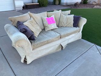 Free couch!