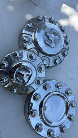 Ram hub cap