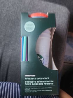 Starbucks cups