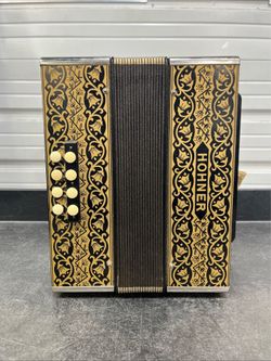 Hohner  Pokerwork Accordion $599.99