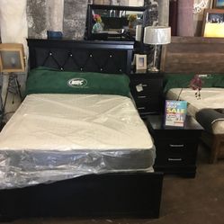 Full Bedframe, Dresser, Mirror, Nightstand 