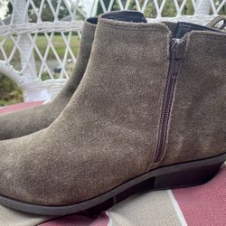 Womens Attention Brand Mattie Ankle Boot Size 10