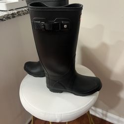 rain boots