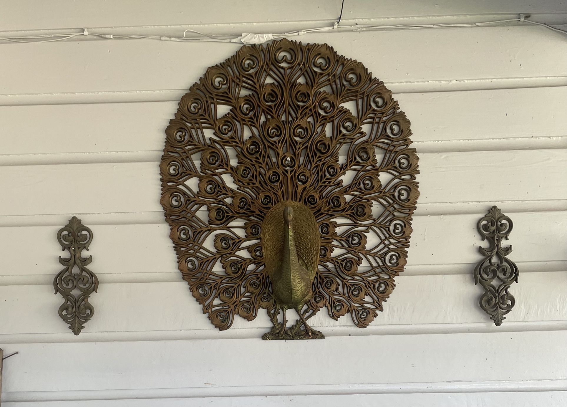 VINTAGE 1960'S BURWOOD XTRA LARGE PEACOCK WALL HANGING VERY NICE NO DAMAGE