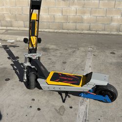 Tomofree Fast Electric Scooter, 3000W/60V 35Ah Off Road E Scooter, 55 Miles Long Range, 40 MPH Top Speed, 11" Tires, Foldable Kick Scooter for Adults 