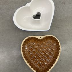 Vintage Heart Stoneware Ceramic Baking Pans