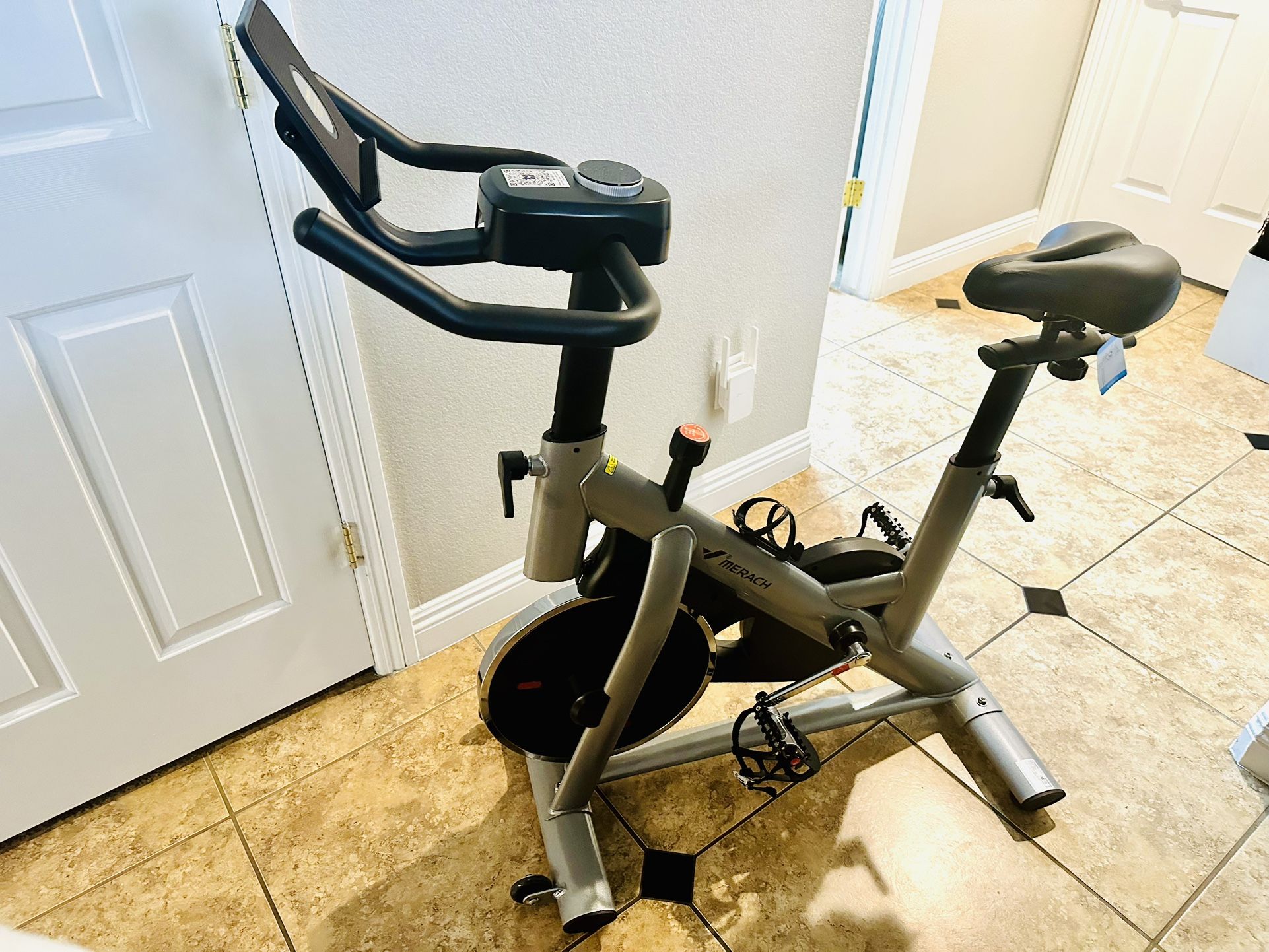 Merach Indoor Exercise Bike – Like New!