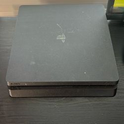 PS4 Slim