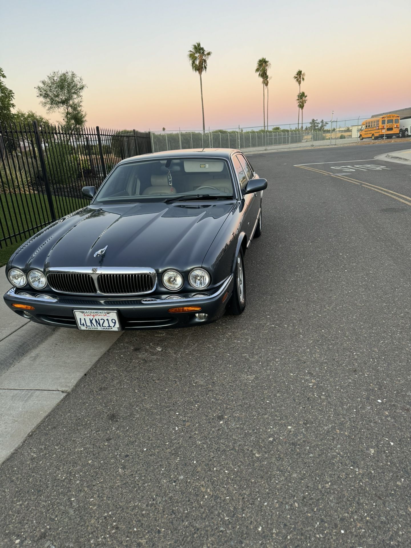 2000 Jaguar XJ8
