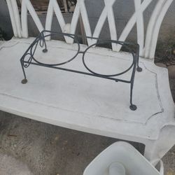 Food Holder For Rats 