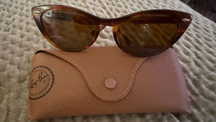 Ray-Ban Cat Eye Sunglasses with Case