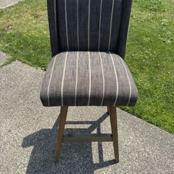 Alder & Tweed Bar Stool 