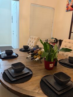 dinning room table