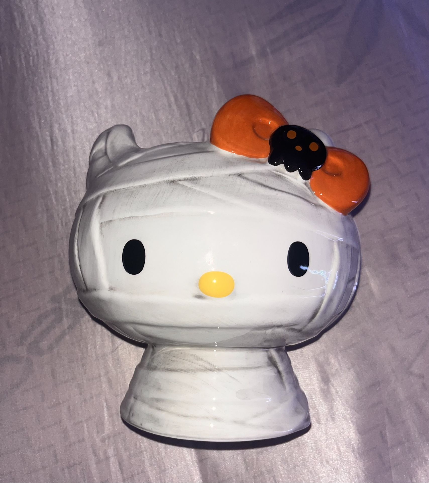Hello Kitty Mummy Jar 
