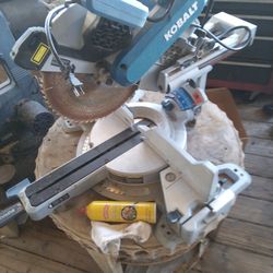 Kobalt 12inch Miter. Saw