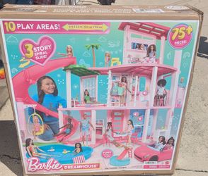 Barbie Dreamhouse Pool Party Doll House and Playset