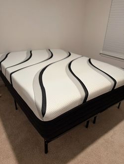 Eurotop Plush Mattress Full Size