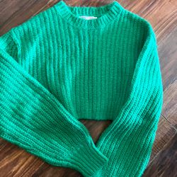 Zara Sweater M