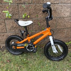 RoyalBaby FreeStyle 12” Bike Includes Helmet 