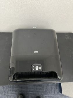 Tork Matic Paper Towel Dispenser - Sensor Dispensing