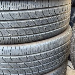 245/70/17 Toyo Tires Like New 4 