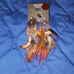 Beautiful Dream Catcher Earrings With Feathers