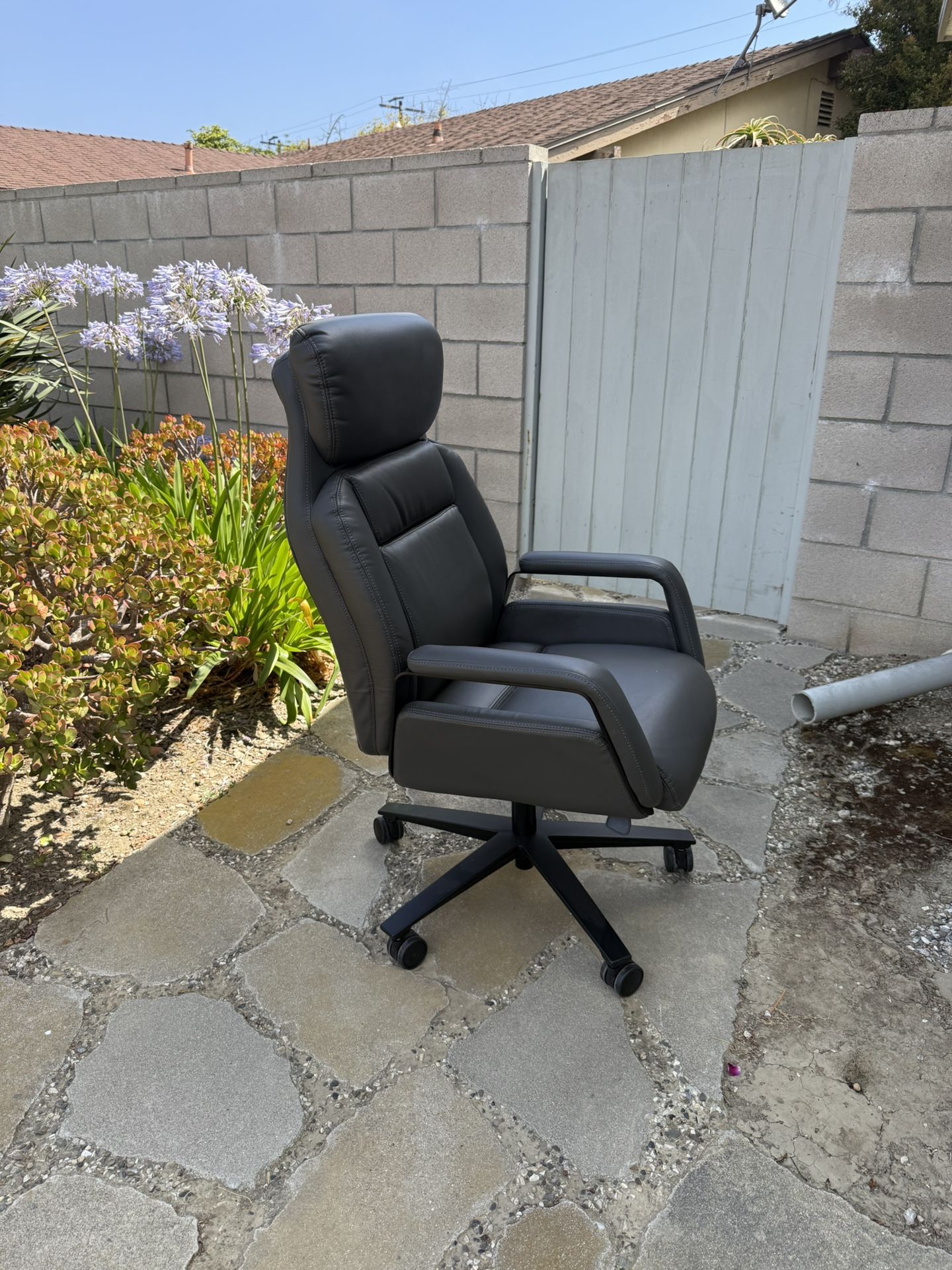 Barcalounger Merced Executive Office Chair
