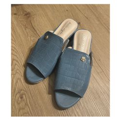 Brand new Womens Chunky Heels Sandals, Summer Women Mid Heel Sandals Soft Leather Fashion Chunky Heel Slippers - Size 5 (Blue) 