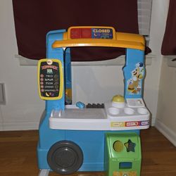 Fisher-Price Laugh & Learn Servin' Up Fun Food Truck