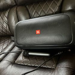 JBL PARTYBOX ON THE GO 