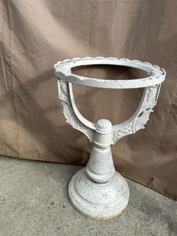 Antique White Chippy Cast Iron Water Heater Stand Garden Accent