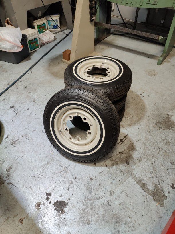 14 Inch 5 Wide VW Bus Wheels Set Pirelli Tires