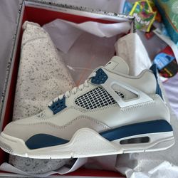 New Jordan 4 Military Blue Size 7 Men $280