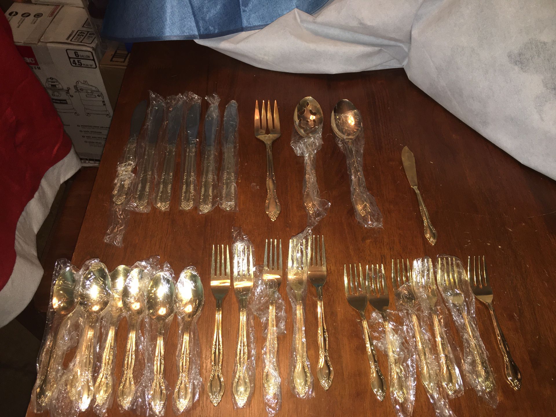 Vintage Stainless China Gold plated 32 piece silverware set