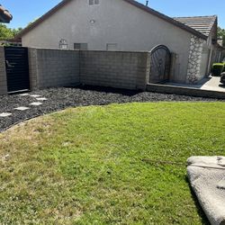 Lawncare/ Lawn Mowers 