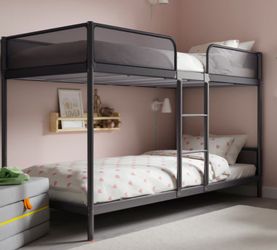 ***Kids Fouble Twin Bunk Bed***