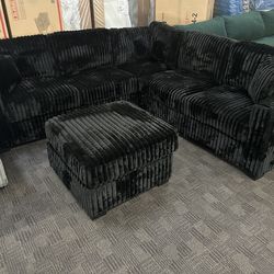 Black comfy sectiona w/ ottoman