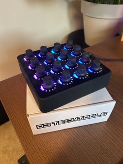 DJ Teach Tools Midi Fighter Twister