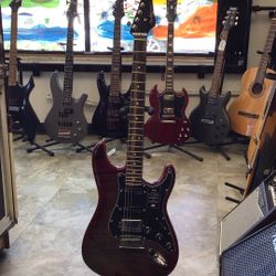 Fender Limited Edition American Ultra Stratocaster HSS
