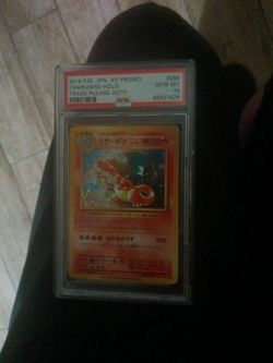 Charizard holo 10mt